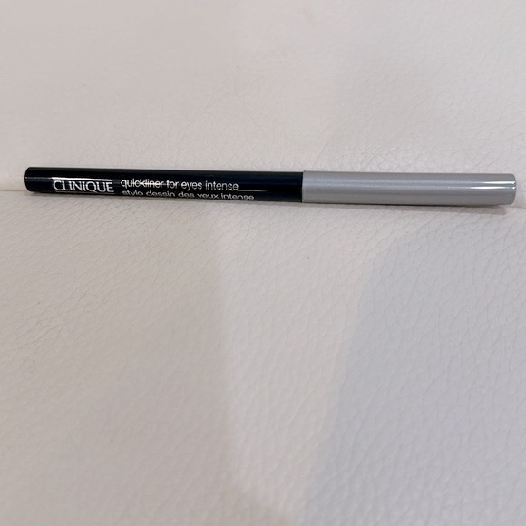 Clinique 2 Pieces Eyes Makeup Travel Size Set in New Condition - Picture 4 of 7